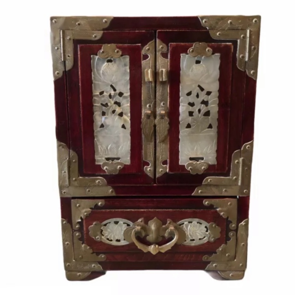 SOLD 💰 ANTIQUE CHINESE JEWELRY BOX Jade Rosewood Silk Lined Vintage
